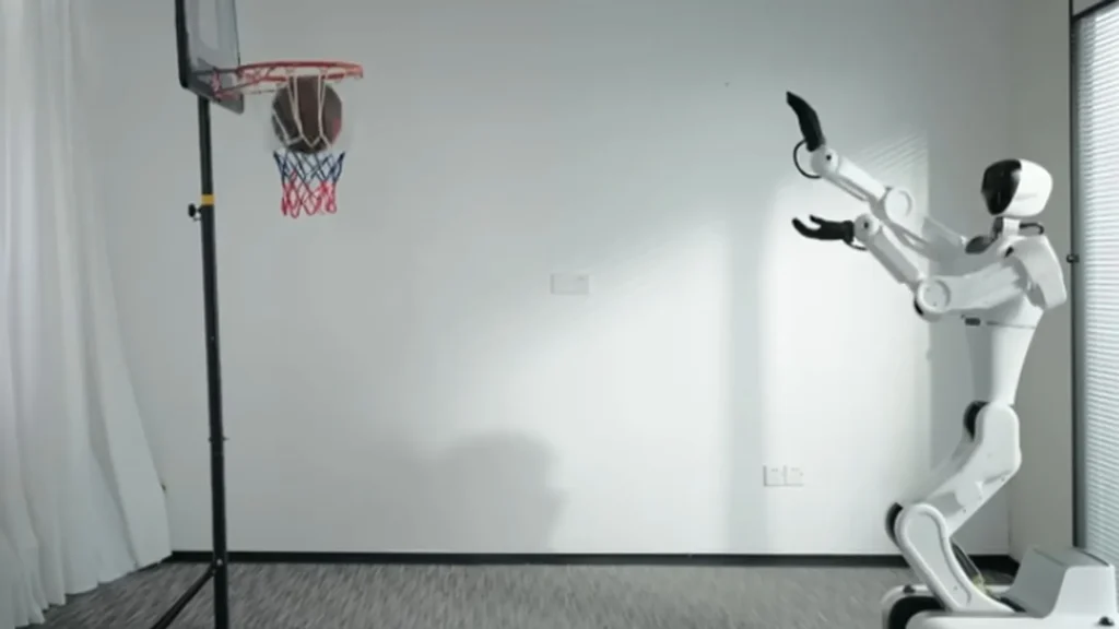 robot s1 de astribot jugando basket