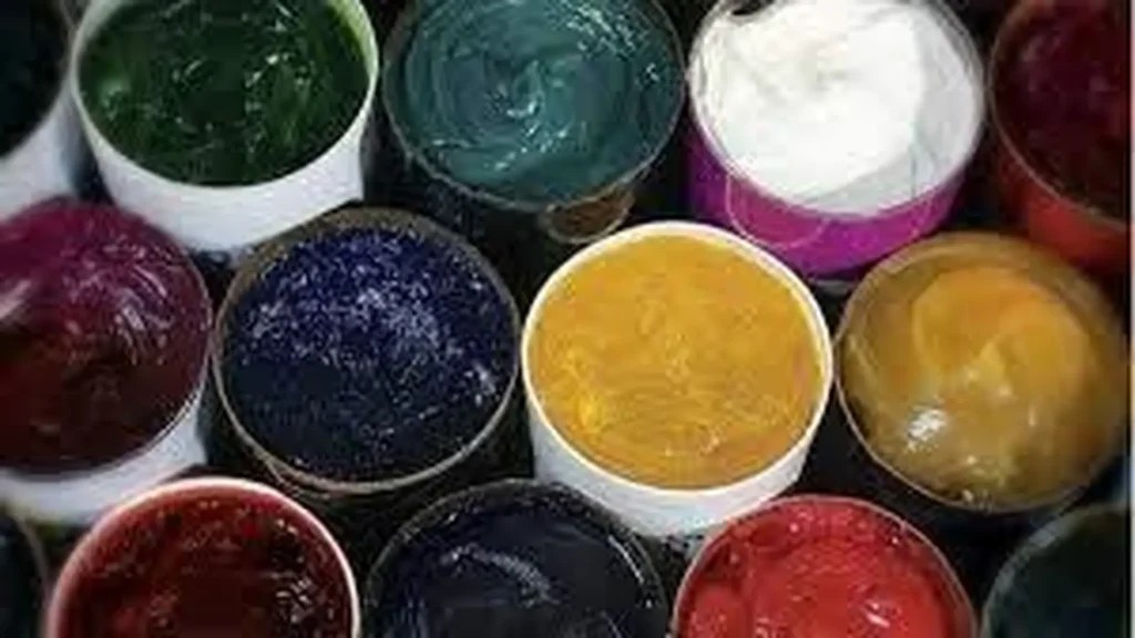 1 IMG 1 ING Industrial greases their color use and applications copia