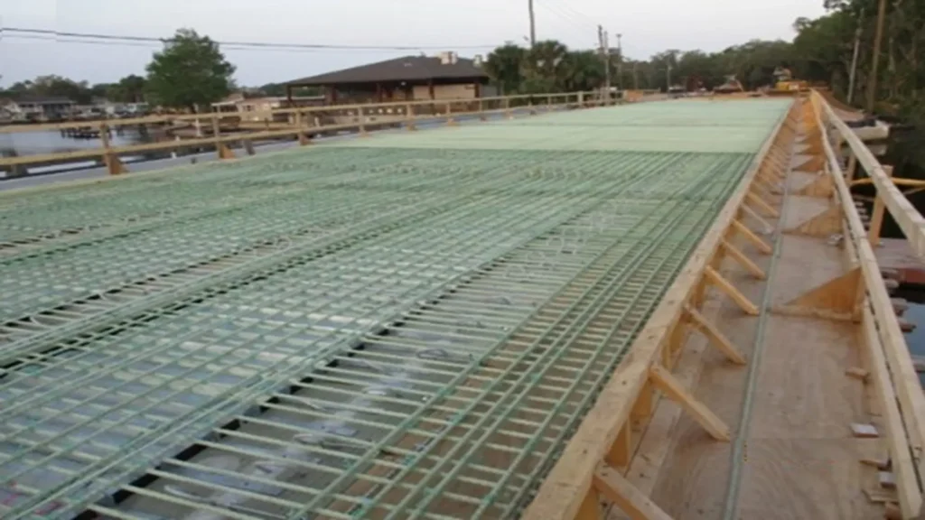  (Materiales Avanzados)  (Materiales Avanzados) 