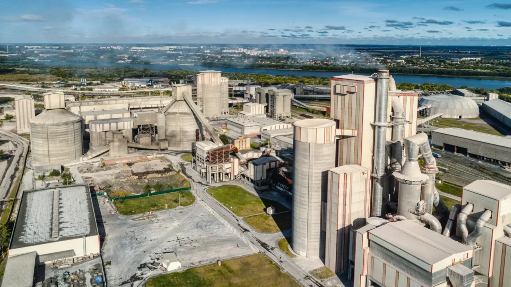 Heavy industry: Key sectors, economic development and its role in a sustainable future