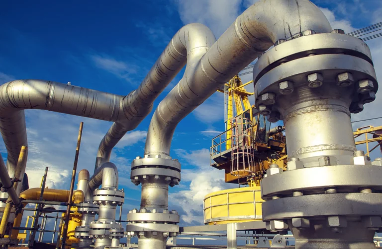 Desafíos y soluciones en la instalación y mantenimiento de juntas bridadas en la industria del petróleo y gas