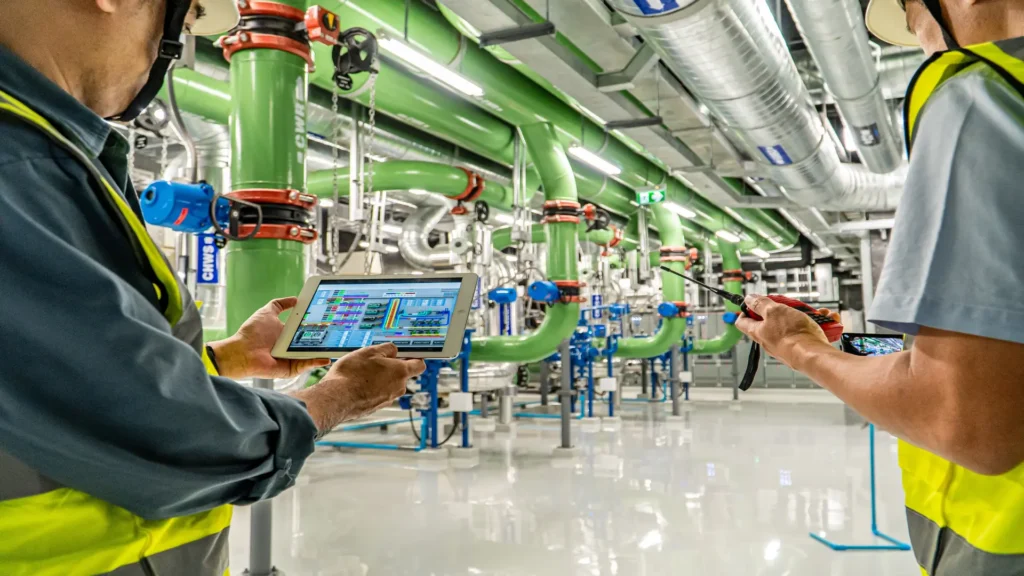 Intelligent industrial maintenance: Evolving asset management.