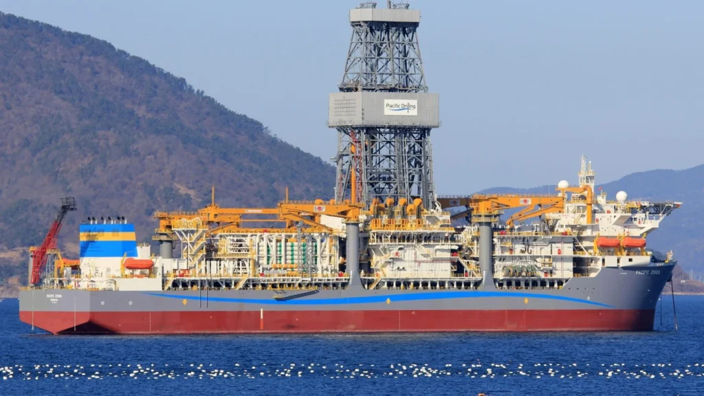 Ventura Offshore asegura $611M en extensiones con Petrobras