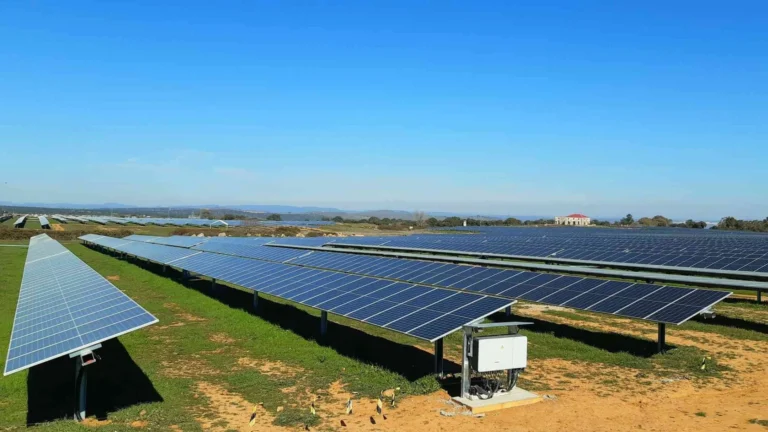 Plantas solares de Endesa obtienen certificación Envision