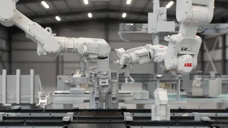 ABB incorpora IA física en RobotStudio