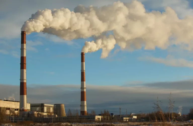 Antigua planta de carbón se convertirá en el parque solar más grande de Pensilvania
