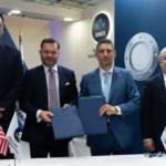 Antipollution firma acuerdo con ONEX y ABS para construir buques ecológicos de recogida de residuos marítimos en Grecia.