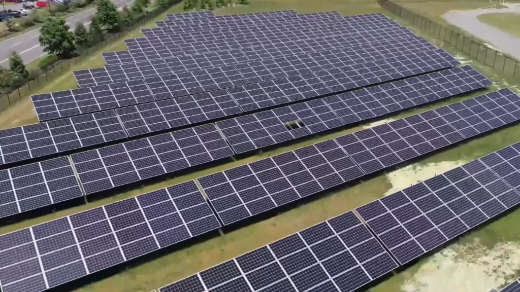 Anza Renawables propone optimizar el uso módulos solares fotovoltaicos