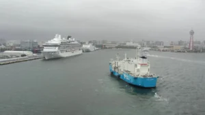 Avance estratégico en el abastecimiento de GNL en cruceros