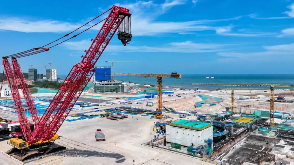 China promueve Bailong 2 con primer hormigonado de su isla convencional