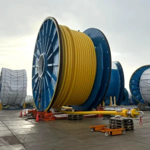 Baker Hughes y Strohm desarrollarán tuberías híbridas para proyectos offshore