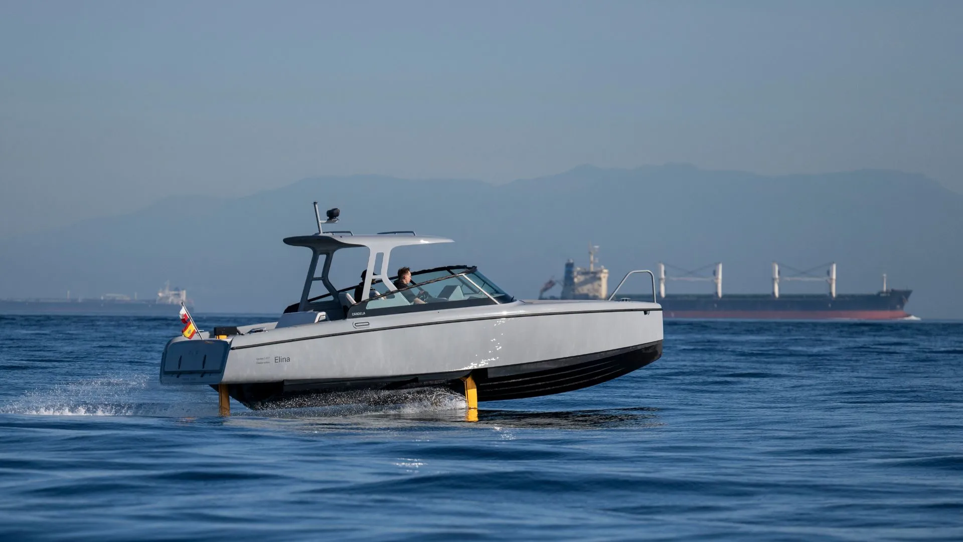Barco eléctrico Candela C-8