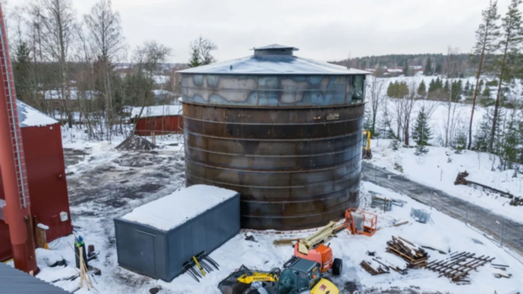 Batería de arena en Finlandia usará IA para optimizar energía térmica