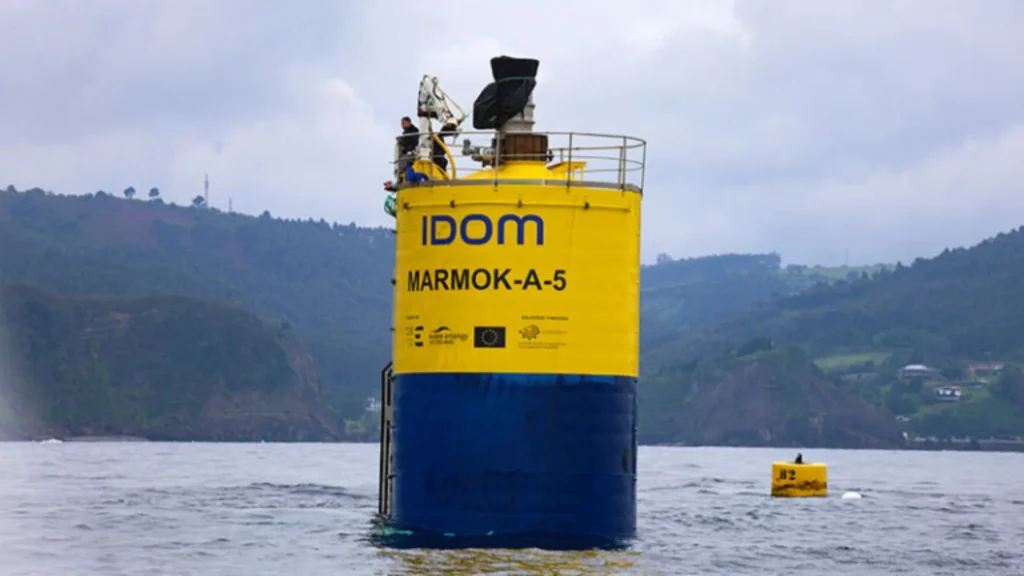 BiMEP despliega el convertidor undimotriz MARMOK-A5 de IDOM