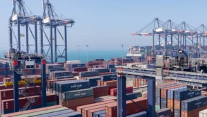 CMA CGM y AD Ports expanden capacidad en el puerto Khalifa ante demanda creciente