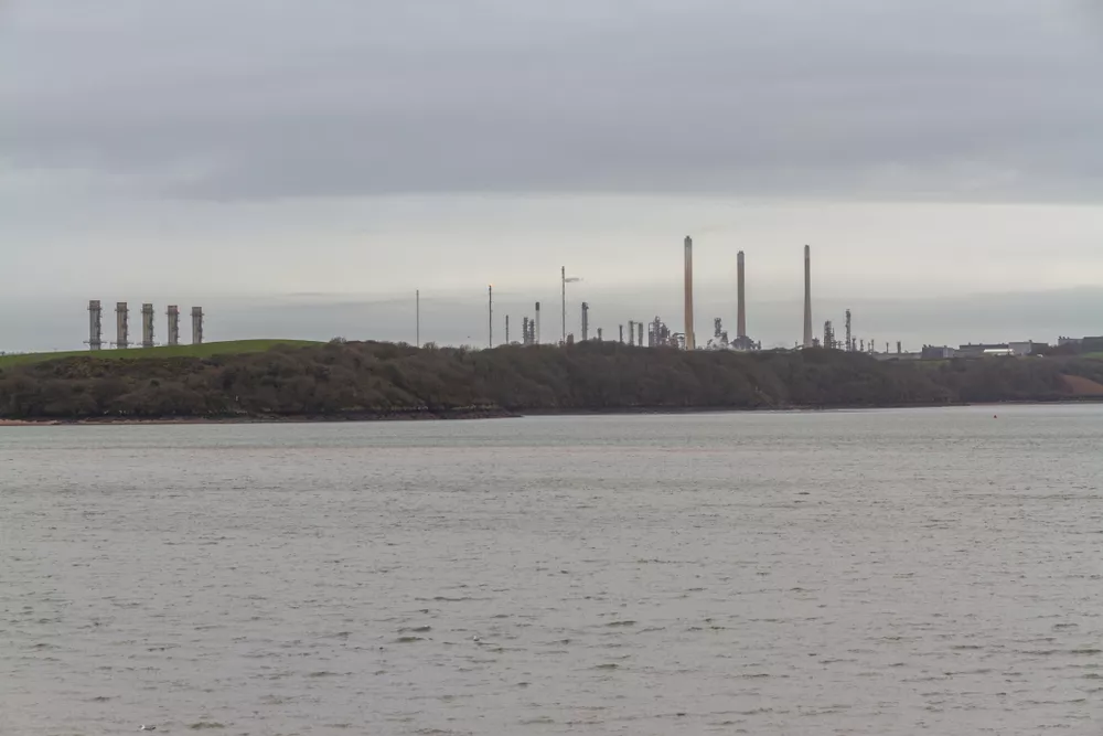 Central eléctrica de Pembroke desviará su CO₂ a una terminal de GNL