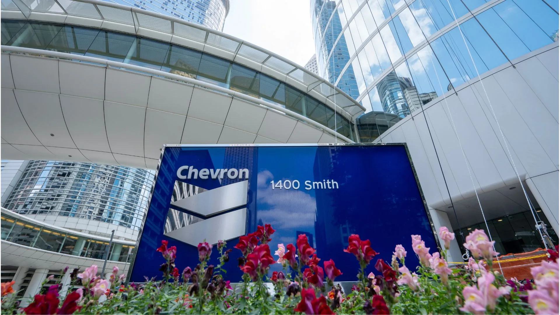 Chevron, petrolera que amplía sus operaciones en Venezuela con dos campos de la Faja del Orinoco.