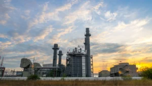 China lanza futuros de GNL en yuanes y redefine el mercado global