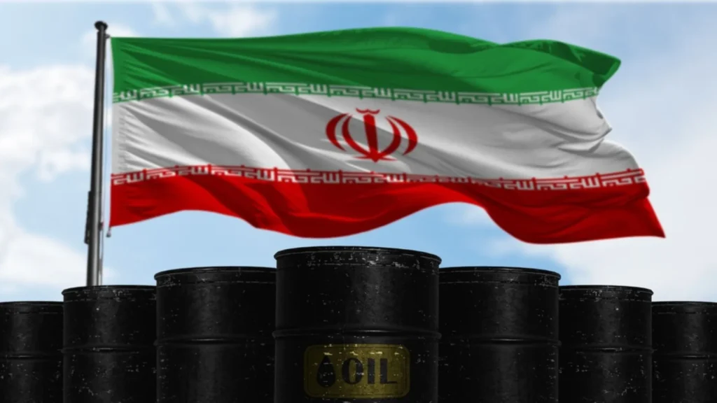 China se apoya en reservas de petróleo iraní ante bloqueo del estrecho de Ormuz