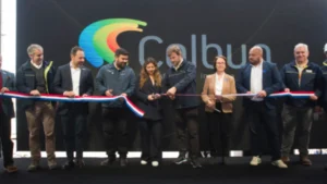 Colbún inaugura planta de hidrógeno verde en una central energética chilena