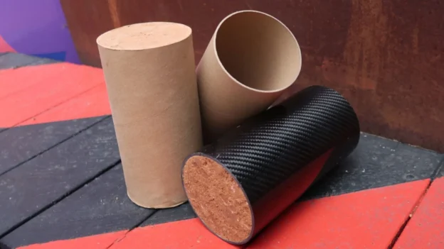 Material con tierra y cartón reemplaza al cemento