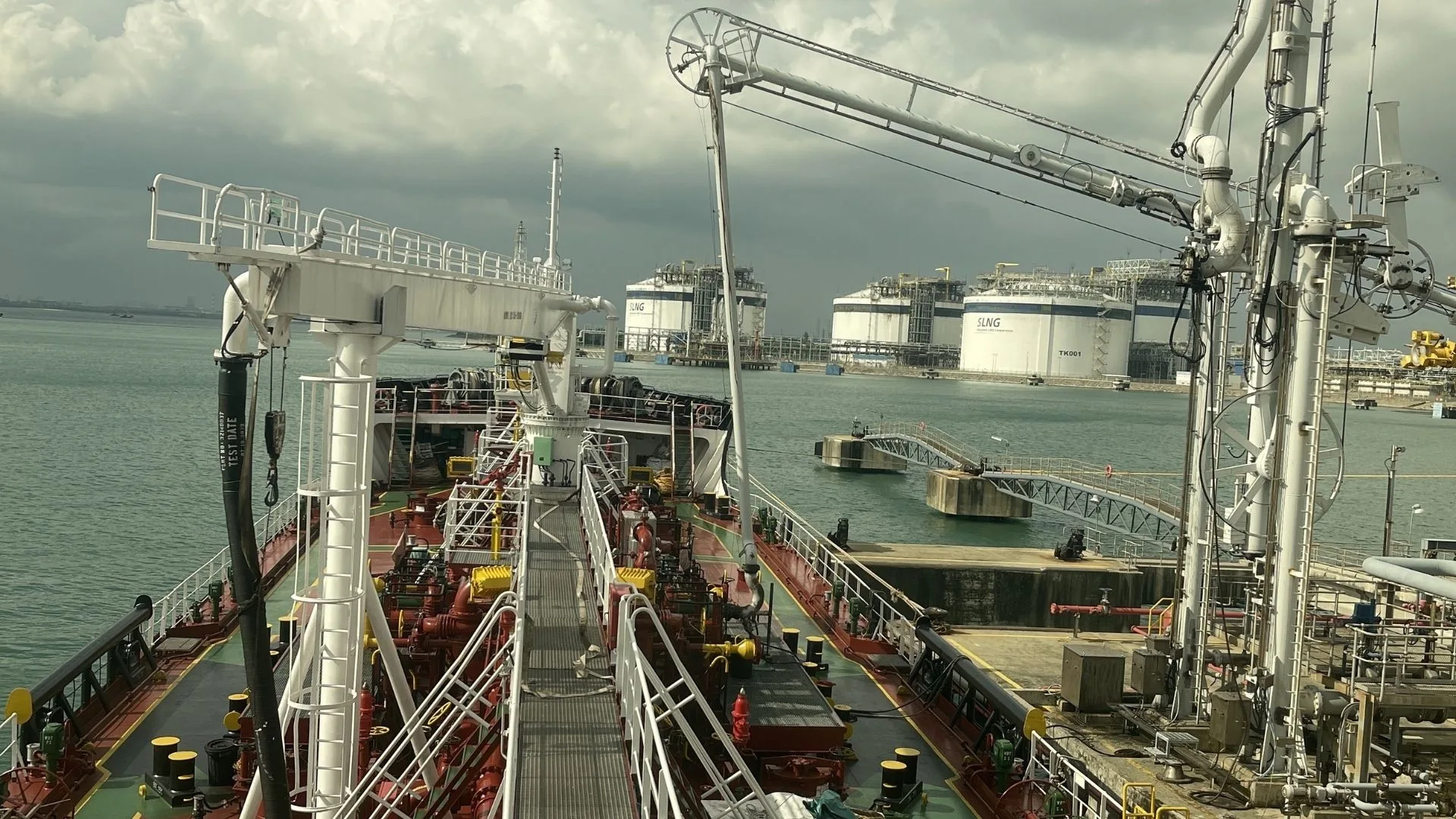 Crudo Dar Blend retorna a combustibles marinos tras caer la demanda china