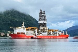 Energy Holdings and Ventura Offshore Plan $1 Billion Merger