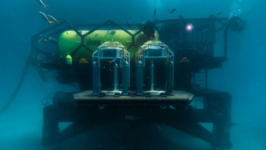 DEEP instala el hábitat submarino Vanguard en los Cayos de Florida