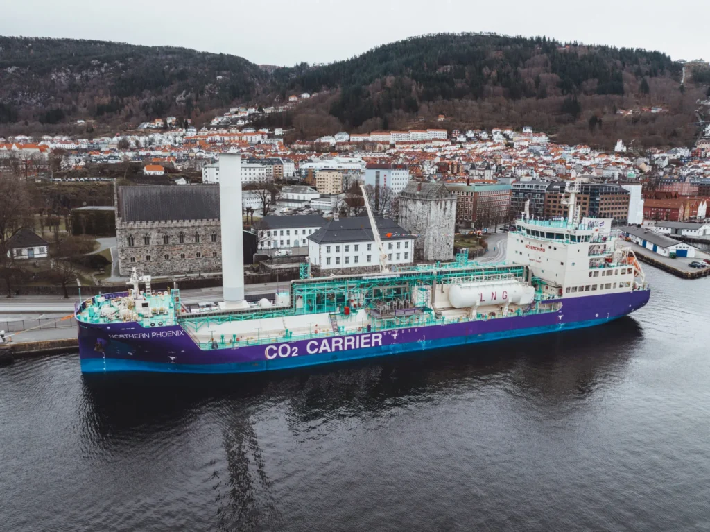 The Northern Phoenix vessel strengthens CO₂ logistics.