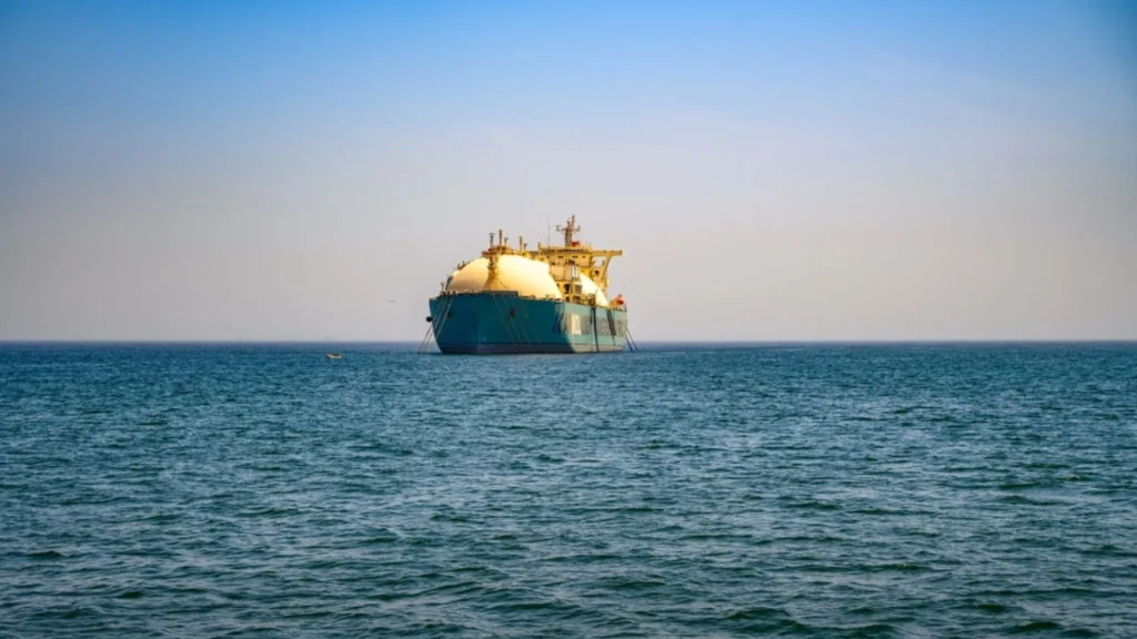 Delfin acerca el proyecto FLNG2 a la decisión final de inversión