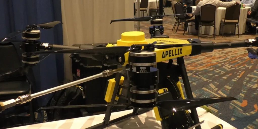 Dron de lavado a presión Apellix