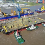 Drydocks World lanza grúa flotante