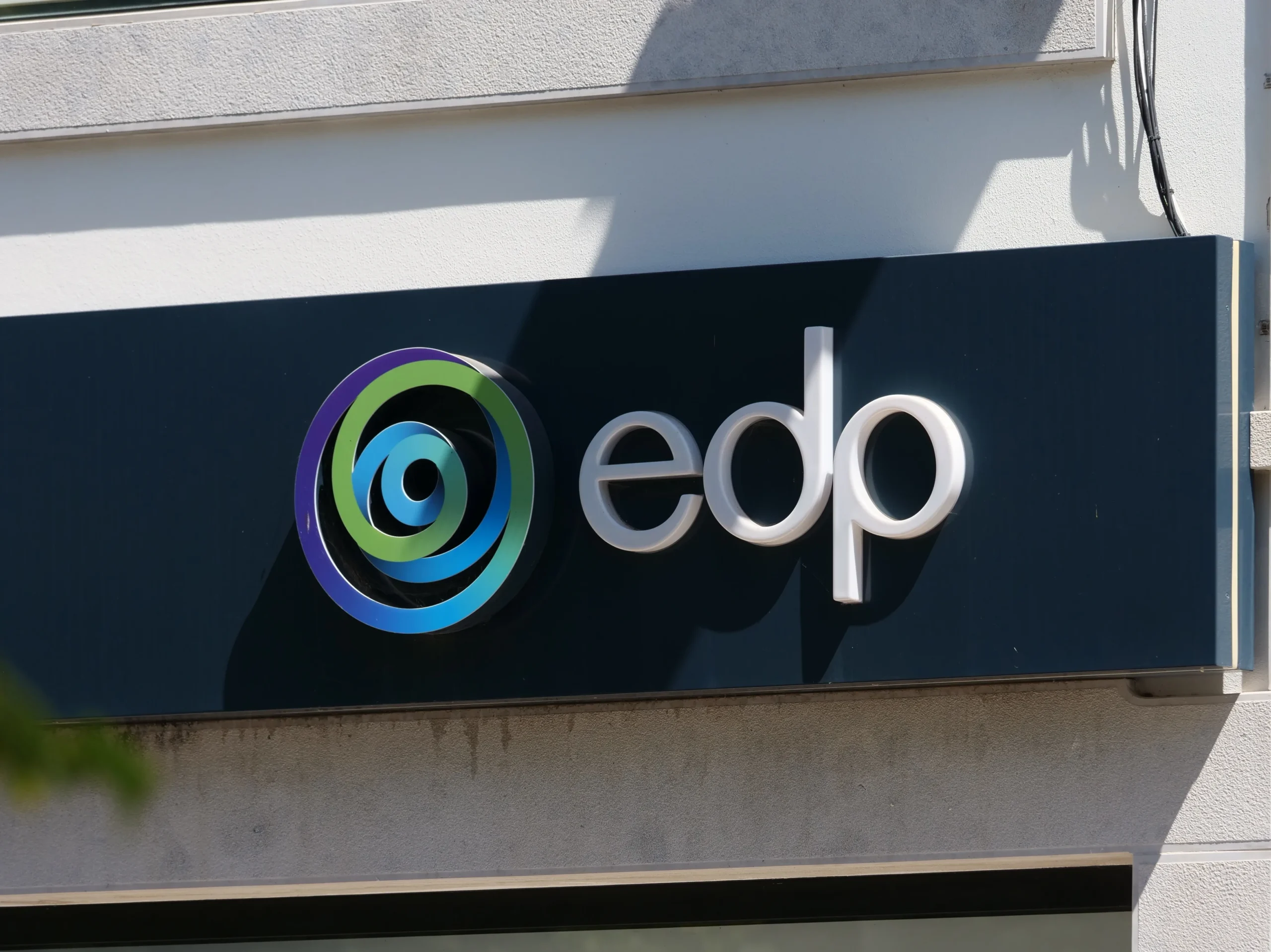 EDP Renewables anuncia acuerdo con Meta para desarrollar un proyecto solar de 250 MW en Arkansas.