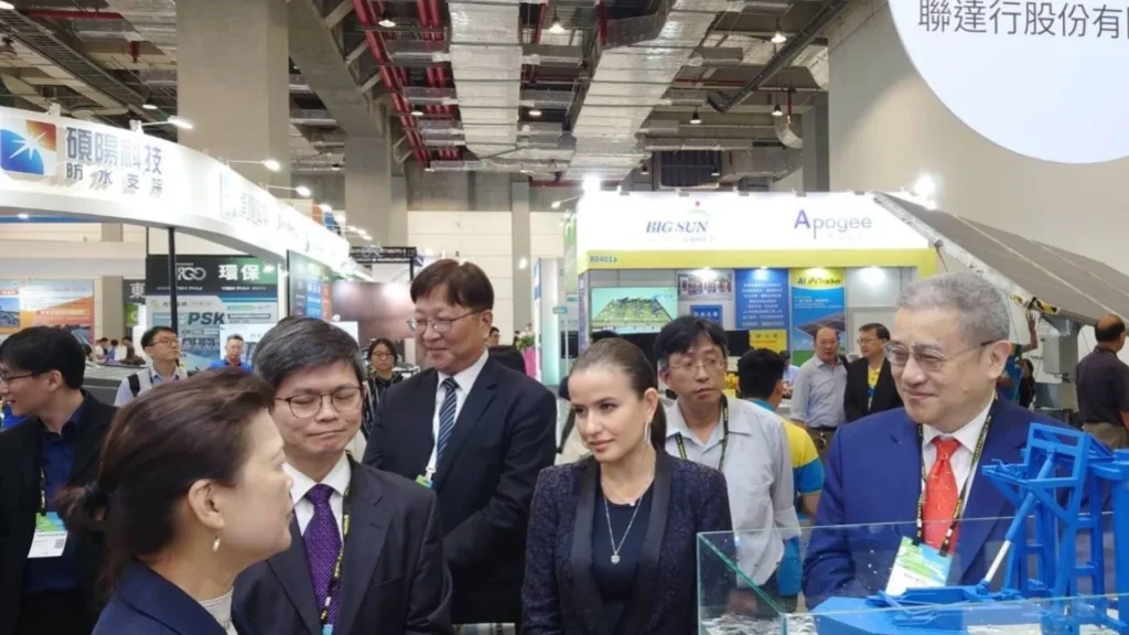 Eco Wave Power avanza proyecto undimotriz en Taiwán en puerto de Suao