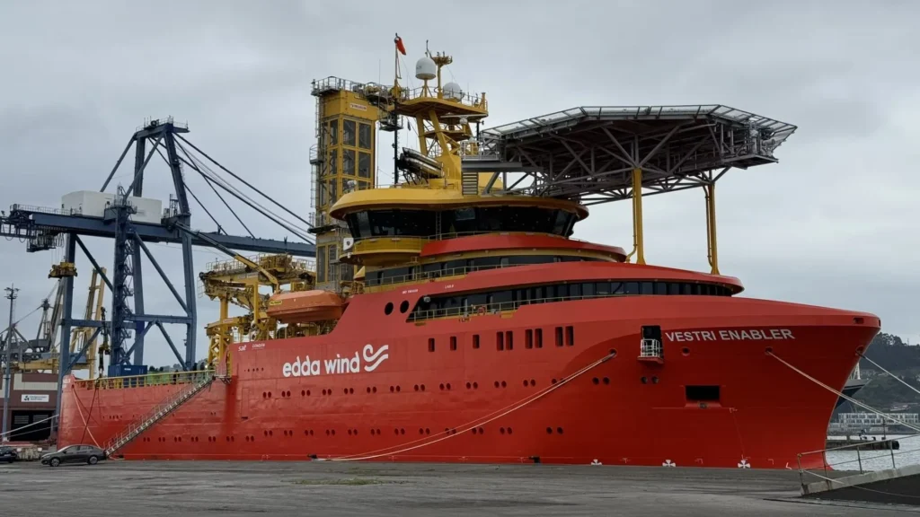 Edda Wind y su nuevo buque CSOV el “Vestri Enabler”