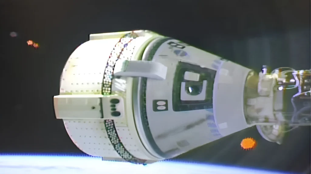 El acoplamiento de Starliner