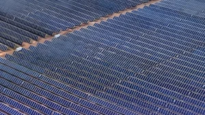 METLEN agrees to sell 283 MW of solar power to Schroders Greencoat in the UK