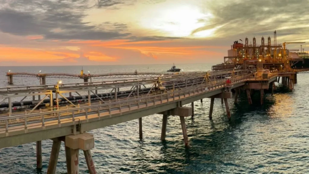 Wood and ExxonMobil PNG Sign $200 Million Contract