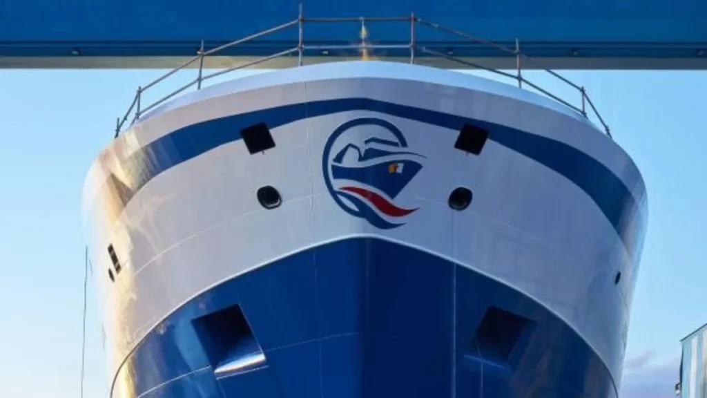 El nuevo buque Saputi II zarpa para dominar las aguas árticas