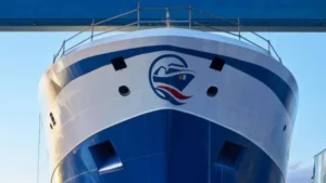 El nuevo buque Saputi II zarpa para dominar las aguas árticas