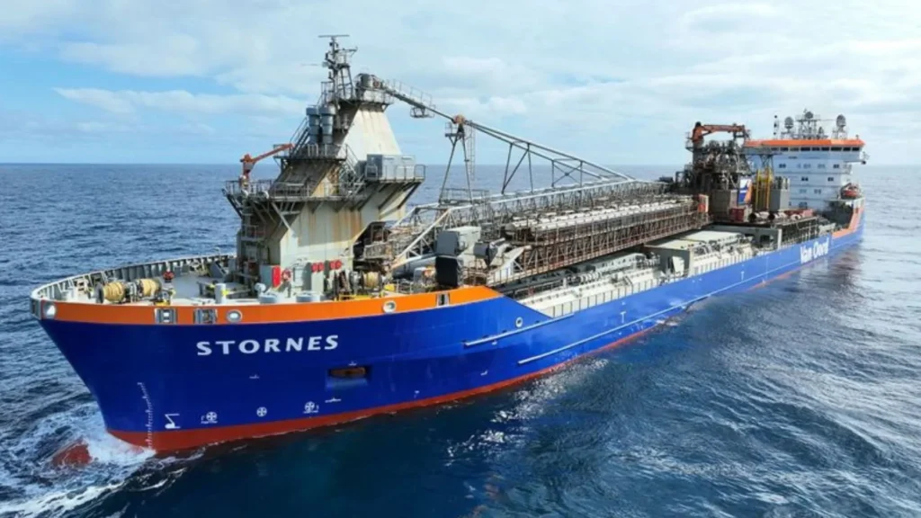 El buque Stornes en Noruega
