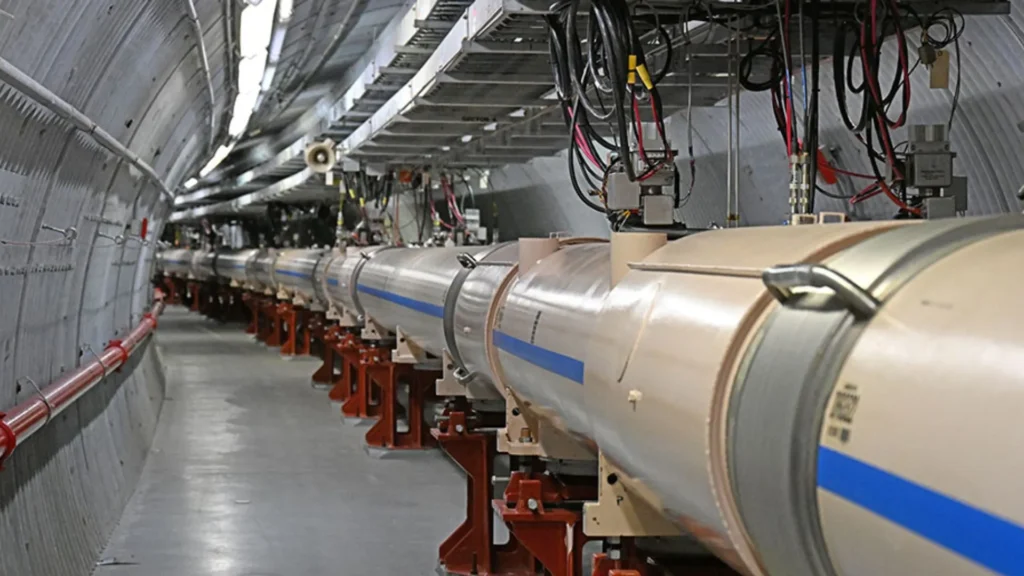 RHIC (Colisionador de Iones Pesados Relativistas) de Brookhaven: su legado científico.