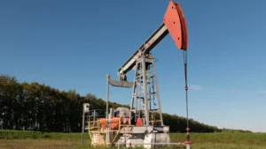Estados Unidos aumenta su liderazgo en la oferta de hidrocarburos frente a Rusia y Arabia Saudita