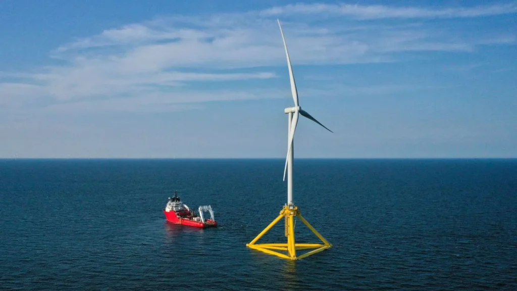 La plataforma eólica flotante TetraSpar concluye cinco años de pruebas en Noruega