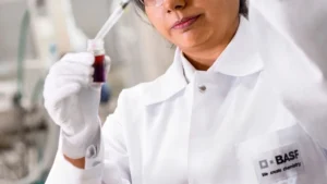 BASF evalúa la construcción de un complejo de producción de MDI en la India