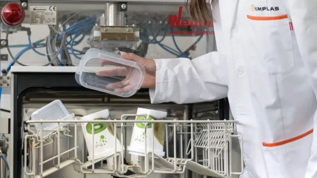 El estudio sobre los riesgos de los envases reutilizables con el proyecto SAFEREUSE de AIMPLAS