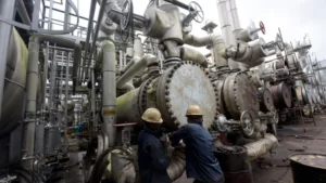 Nigeria pierde 1.310 millones de dólares por déficit en su producción petrolera