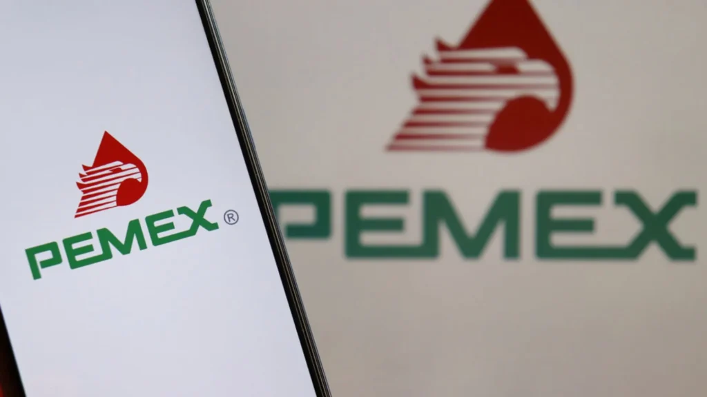 El incidente en la refinería Deer Park lleva un seguimiento detallado por PEMEX