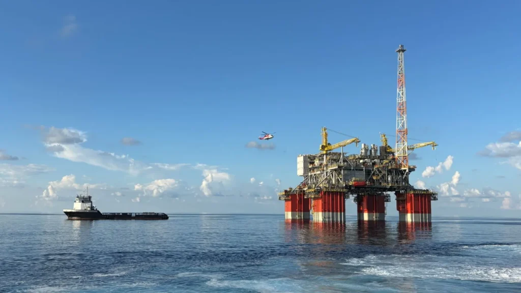 LLOG inicia producción en la unidad flotante Salamanca en el Golfo de América