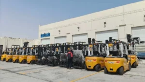 SANY entrega 40 carretillas elevadoras eléctricas en Catar para Abu Samra